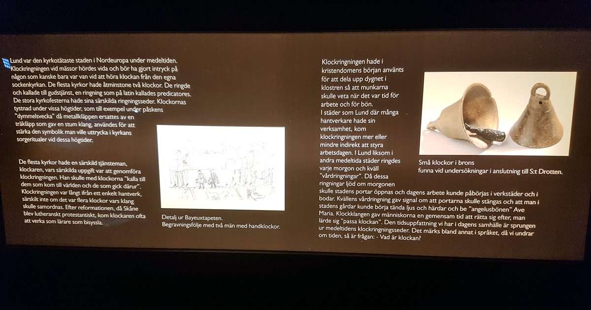 Information i utställningen till Drottens kyrkoruin om kyrkklockor och klockringning