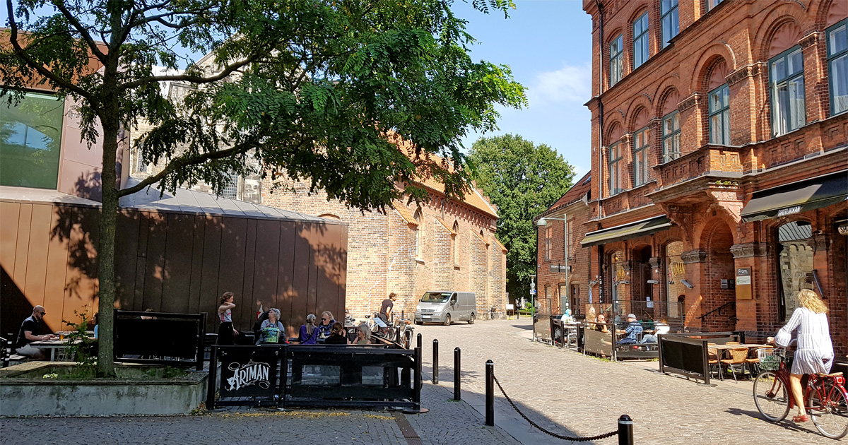 Kungsgatan och Café Ariman i Lund