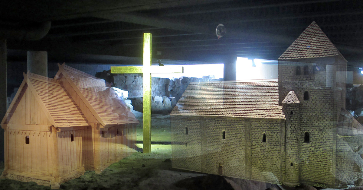 Lunds första två biskopskyrkor, Svend Tveskægs kyrka och Drotten