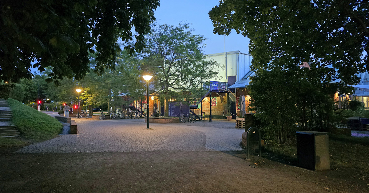 Kulturhuset Mejeriet i Lund i vackert kvällsljus