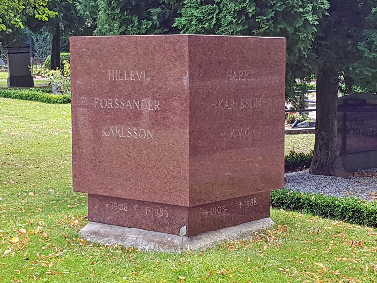 Byggmästaren Harry Karlssons grav