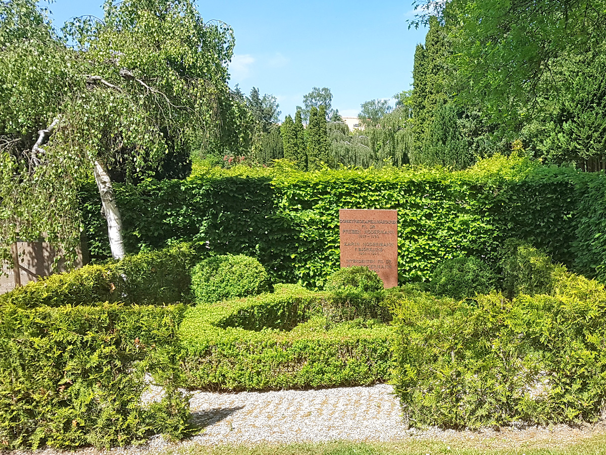 Hymnologen, tonsättaren och domkyrkokapellmästaren Preben Nodermanns grav