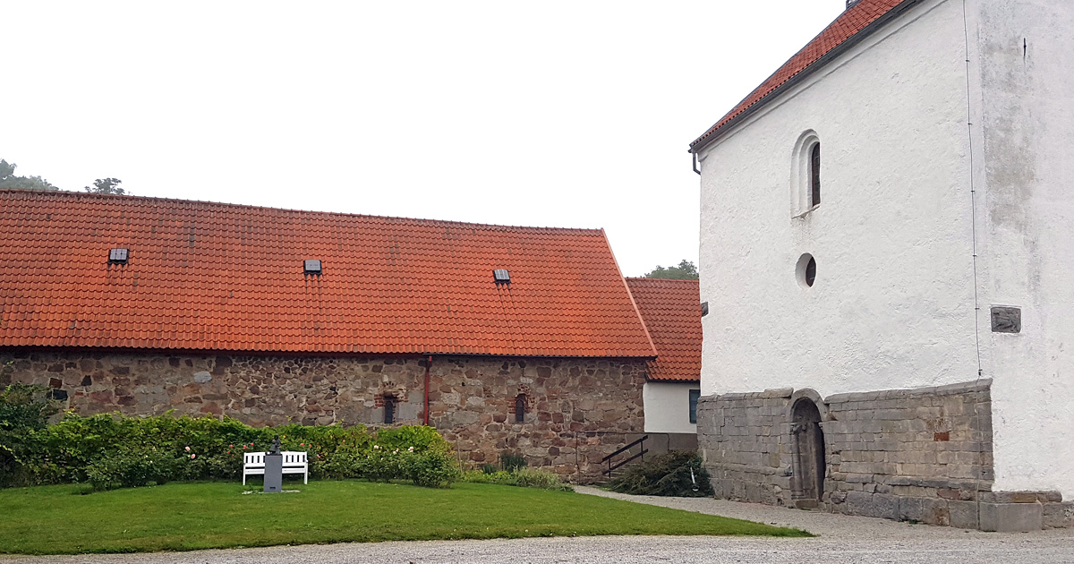 Platsen för den kungliga palatsbyggnaden vid Dalby kyrka