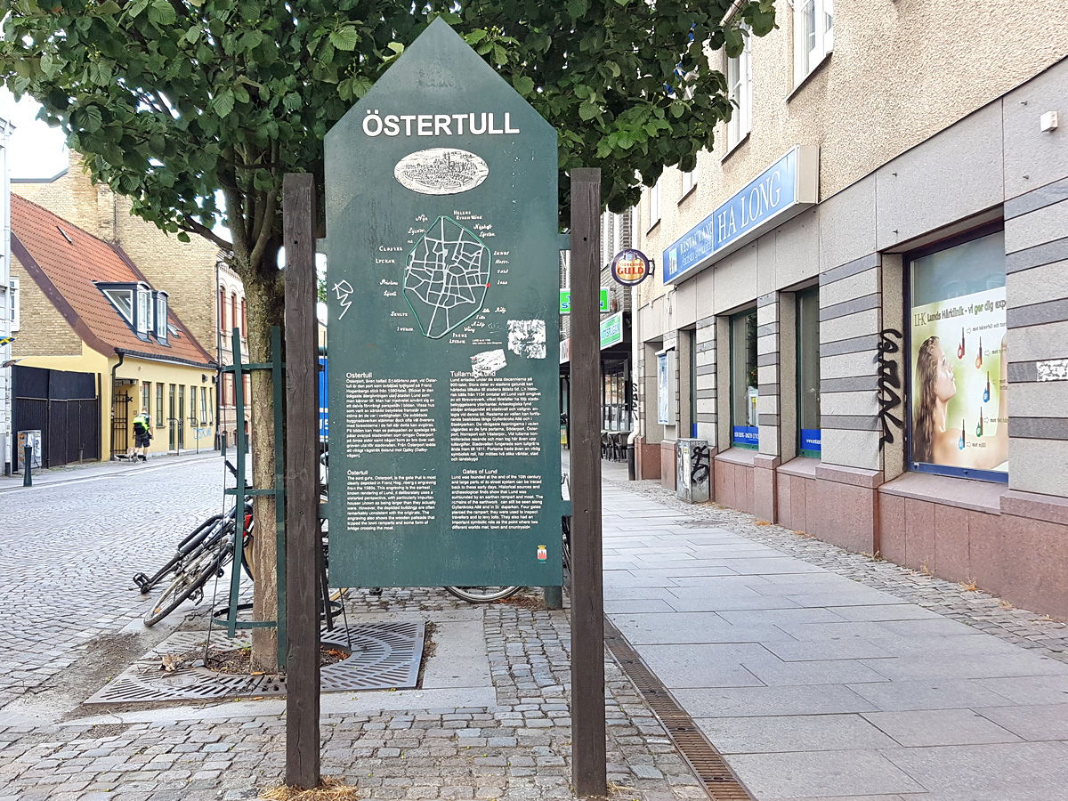Skylt om Lunds östra infart Östertull