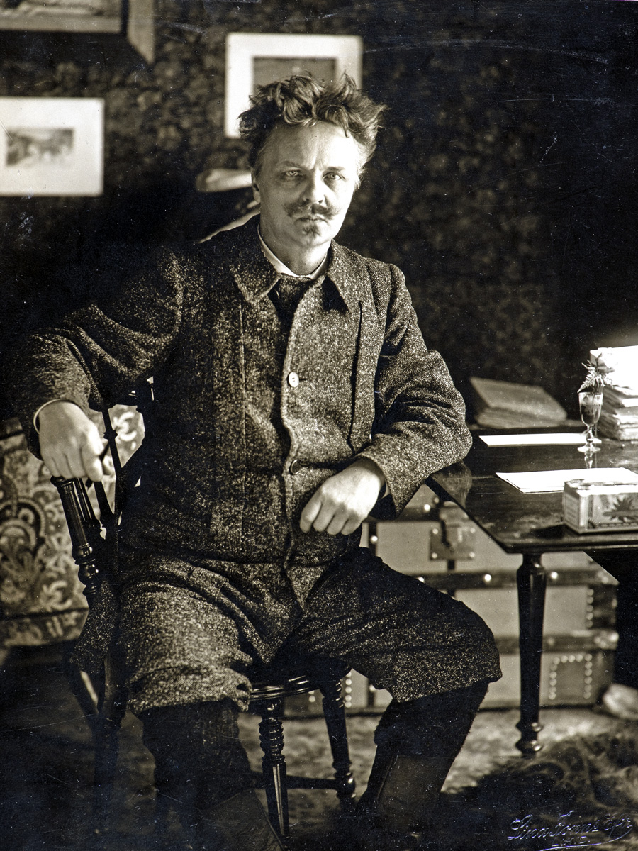 August Strindberg någonstans i Lund 1897